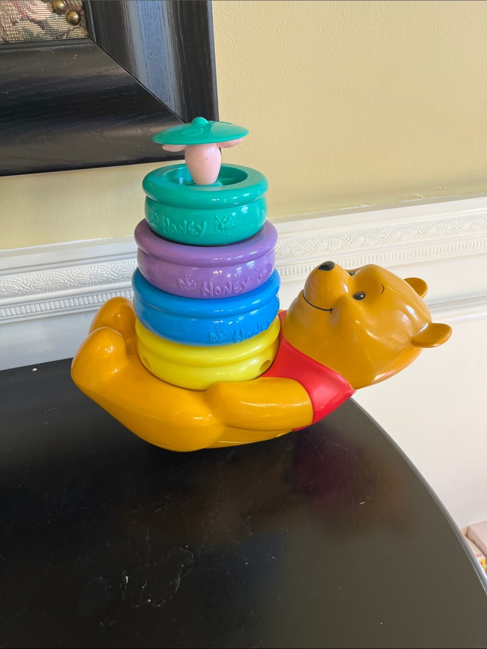 vintage winnie the pooh poppin surprise piglet . Working Disney collectible toy.